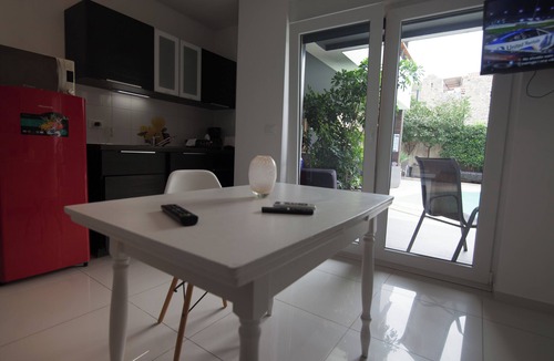 Sibenik Hotel | Basic Mansion