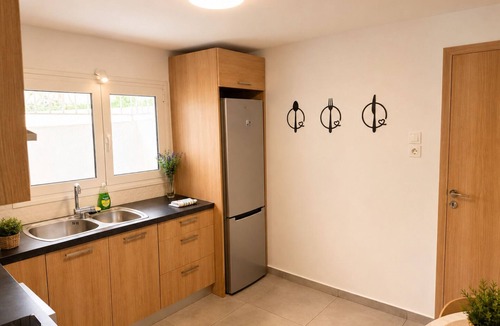 Saronida House | Beachfront Jacuzzi Retreat Seaview Walk Everywhere
