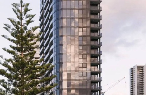 Broadbeach Apartment | Beachfront Penthouse Broadbeach Waters.