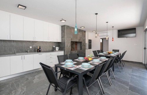 Veliki Prolog House | Beautiful home in Veliki Prolog