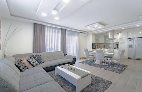 Kraljevec Sesvetski House | Beautiful home in Zagreb