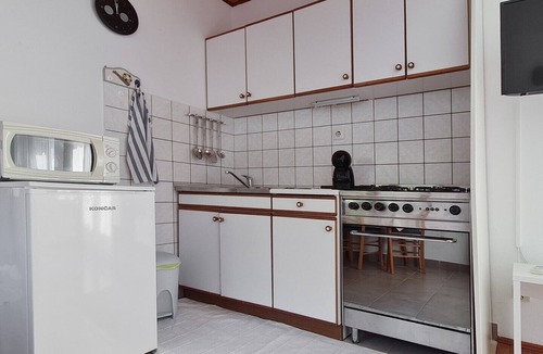 Viganj Apartment | Beautiful Studio Apartment with excellent location, just 50m from the sea!
