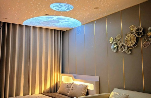 District 9 Bed & Breakfast | Beautiful Homestay Vinhomes Grand Park - Studio River View