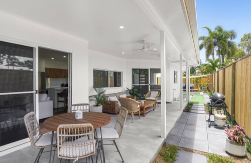 Clifton Beach House | Belle Escapes 120 meters to Beach Luxury Home 7A St Crispin