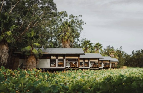 Lovedale Villa | Boathouse 3 - Hunter Valley Couples Retreat, Bathhouse 3 at Leaves and Fishes