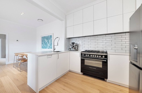 Bondi Beach House | Bondi Dream House ~ Sauna ~Ice Bath ~ BBQ ~ Parking ~ 5 min walk to beach