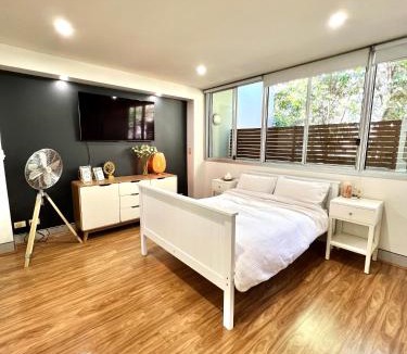 Bellevue Hill House | Bondi Modern Beachside Suite