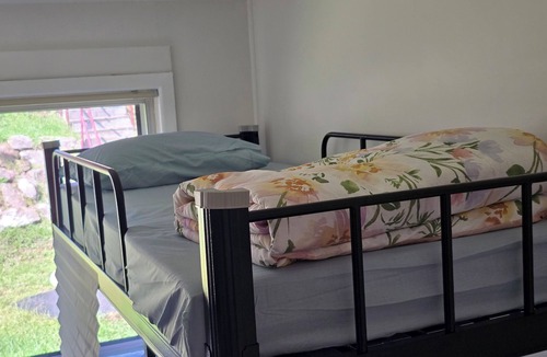 Ashcroft Hostel | Book a Bed in 2 Beds Female Dormitory