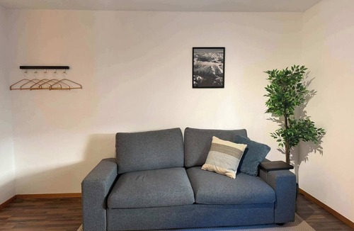 Biel Apartment | book2stay: Apartment 2.5-room Biel