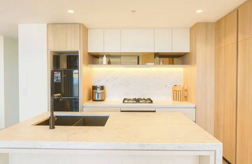 Brisbane Central Business District Apartment | Botanic Serenity - QWR Lv 49 Luxury | BNE River