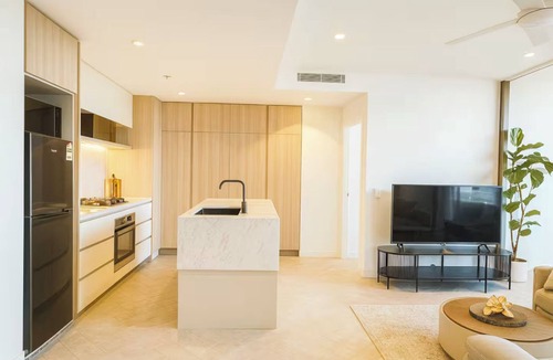 Brisbane Central Business District Apartment | Botanic Serenity - QWR Lv 49 Luxury | BNE River