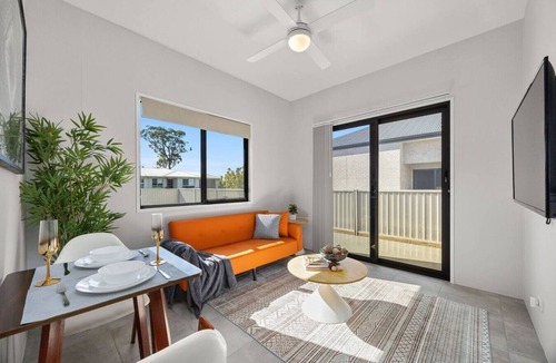 Caboolture House | Brand new - Apartment (1) - 1 Queen Bed