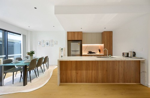 Box Hill House | Brand New Family Home for 10 | Boxhill