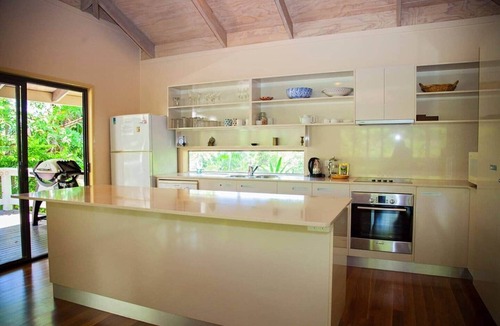 Bingil Bay House | Breeya - A great tropical escape. Sleeps 9