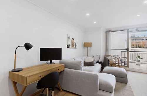 Neutral Bay Apartment | Bright 1-Bed Apartment in Neutral Bay