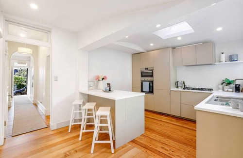 McMahons Point House | Bright & Spacious Home, Near to Sydney CBD