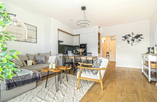 Castle Hill Apartment | Buda Side Charming 2-bedroom apartment with WiFi, AC in lovely Budapest