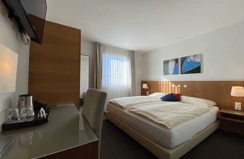 Emmen Hotel | Businesshotel LUX
