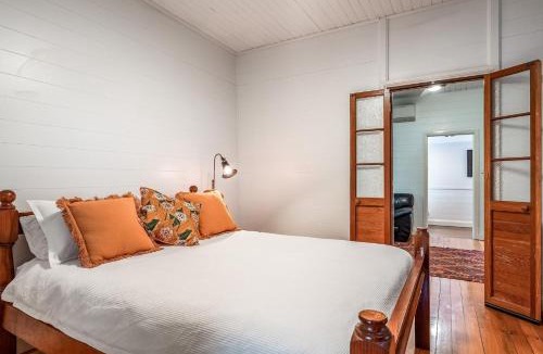 Alstonville House | Camellia Cottage in the heart of Alstonville
