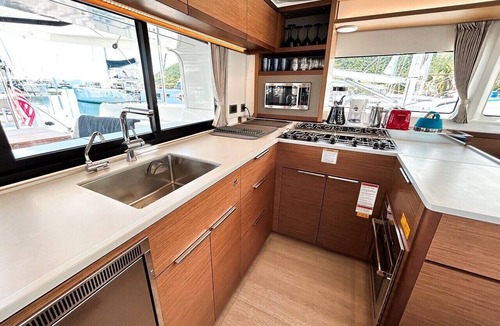 Road Town Boat Rental | Caribbean Dream: Sun-soaked Sailing Adventure from Tortola, Islas Vírgenes Británicas