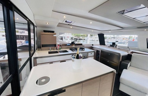 Road Town Boat Rental | Caribbean Dream: Sun-soaked Sailing Adventure from Tortola, Islas Vírgenes Británicas