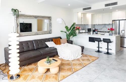 Ultimo Apartment | CBD Gem Near Central Station 2 Free Parking Spots