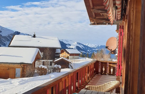 Lenk Ski Chalet | Chalet Lavey: Bright mountain apartment with studio, balcony & relaxing ambience
