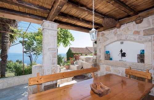 Podobuce Villa | Charming Seaside Villa in Podobuče, Pelješac Peninsula, Croatia