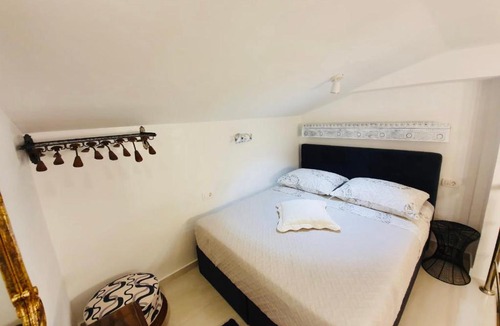 Split Apartment | Charming studio apartment MARI in city centre