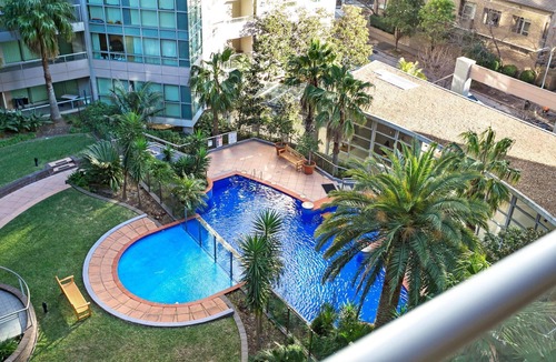 Chatswood Apartment | Chatswood- HELP5 Help Street - Modern Building - Close to Everything!