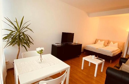 Vorstadte Apartment | City Centre Studio
