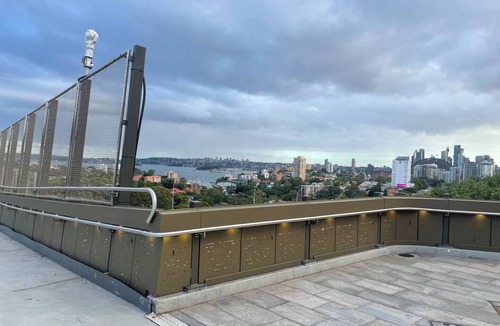 Neutral Bay Apartment | City Oasis ExecStayWalk to Metro Harbor Vivid Show
