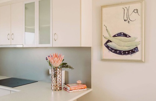 Buddina Apartment | Classic Coastal Retreat across the road from the Surf Club