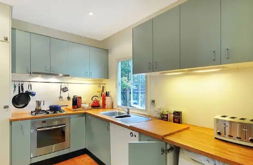 Leura House | Cliffview Cottage with Views