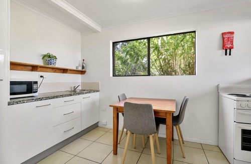 Aroona Villa | Close to Dicky and Moffat Beaches Sunshine Coast