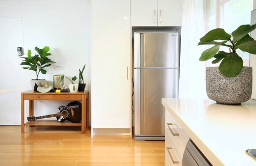 Cronulla Apartment | Coastal Stay | 500m to Beach & Cronulla Centre