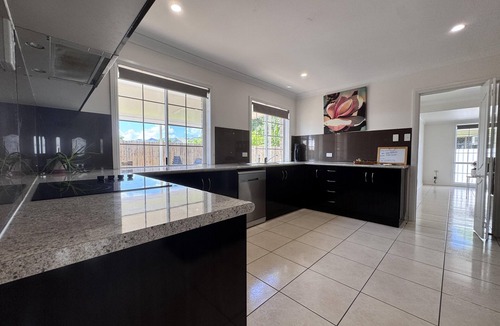 Annandale House | Comfort, Convenience, and Space – Modern Family Living in Annandale - Comfort, Convenience, and Space – Family Living in Annandale