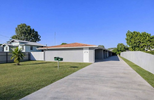 Pimlico Apartment | Comfortable Townsville Retreat Near Mater Hospital