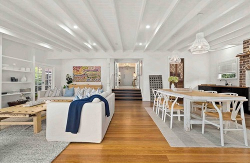Callala Beach House | Conifer - Pet Friendly with Outdoor Spa