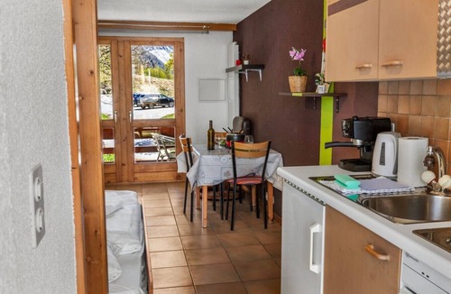 Zinal Apartment | Convenient studio with view in the center of the resort