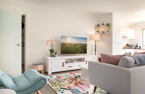 Strathfield Apartment | Cosy 2-Bed Apartment in the Heart of Strathfield