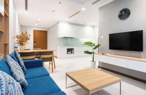 Hang Xanh Condo | Cozy 2-bedroom condo in fantastic Thành phố Hồ Chí Minh with AC