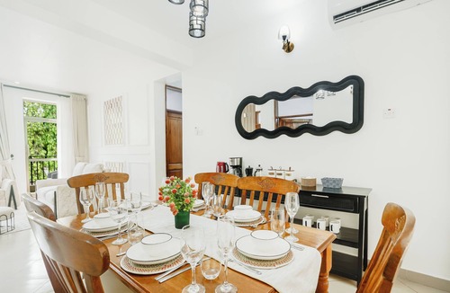 Mwananyamala Apartment | Cozy 2BR All Ensuite, Fast Wi-Fi, Backup Power, Workspace, Secure Gated Estate