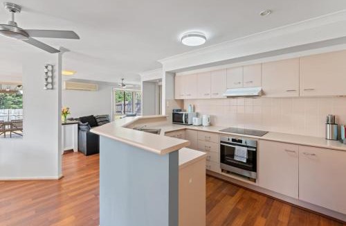 Eight Mile Plains House | Cozy 3BR Family Friendly House Eight Mile Plains