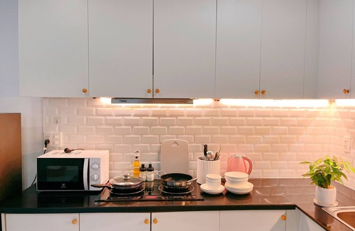 District 4 Apartment | Cozy apartment with free Infinity pool & gym, 5 min to BenThanh market
