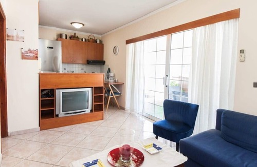 Peiraiki Apartment | Cozy & Cute Apartment in Piraeus