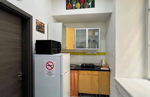 Vizivaros Apartment | Cozy Loft Retreat by Chain Bridge – Stunning Danube & Parliament Views