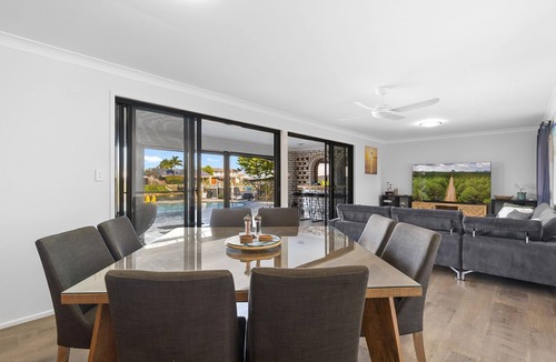 Maroochydore House | Crabpot Manor, waterfront home with many extras