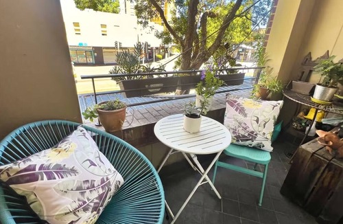 Cremorne Apartment | Cremorne comfort | Cozy unit near all amenities