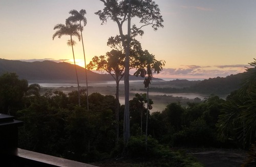 Cow Bay House | Daintree Holiday Homes - Yurara - Ocean views with Luxury Spa Bath for Two.